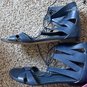 Brooks Brothers Red Fleece Gladiator Navy Blue Leather Strappy Sandals Size 7